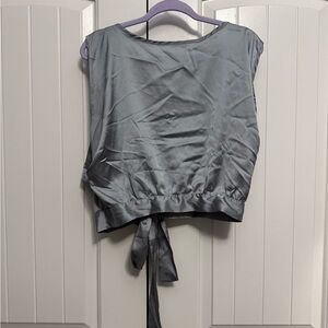 Chic Gray Women's Crop Top with Tie Detail